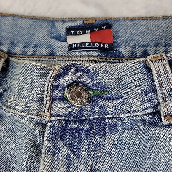 Vintage‎ TOMMY HILFIGER Big Tag Baggy Fit Jean Shorts [SIZE 33] - Picture 4 of 9